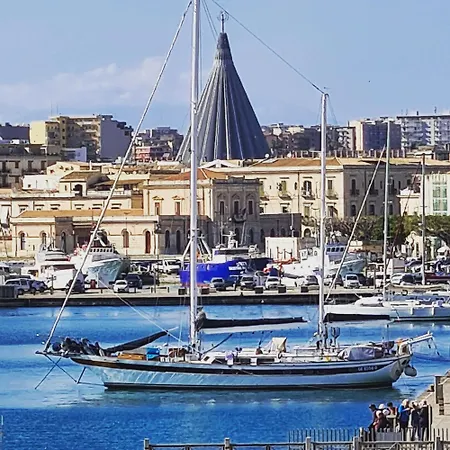 Apartment Alle Porte Del Castello Maniace Syrakus