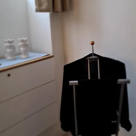 Alle Porte Del Castello Maniace Syrakus