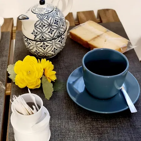 Alle Porte Del Castello Maniace