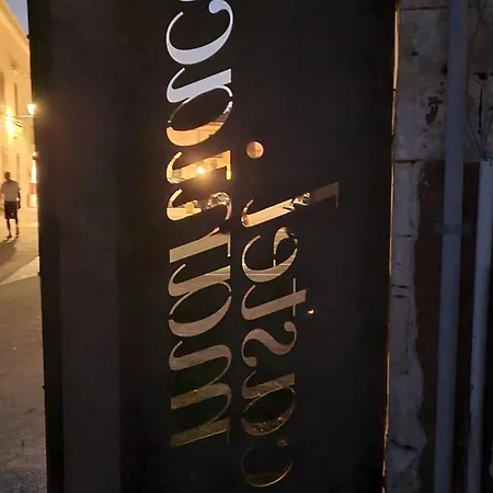 Alle Porte Del Castello Maniace Syracuse